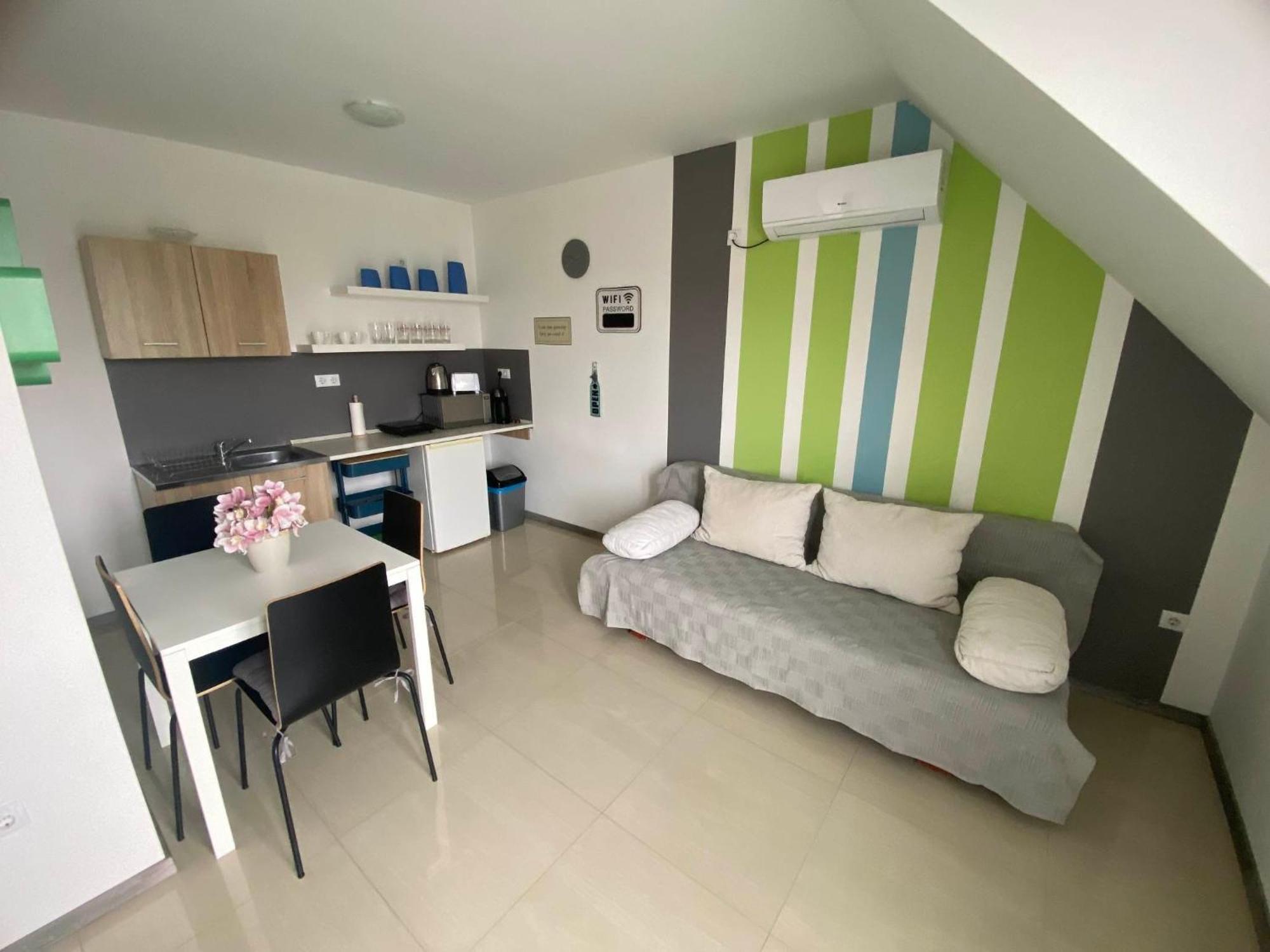 Hajdúszoboszló Lexy Family Apartman מראה חיצוני תמונה